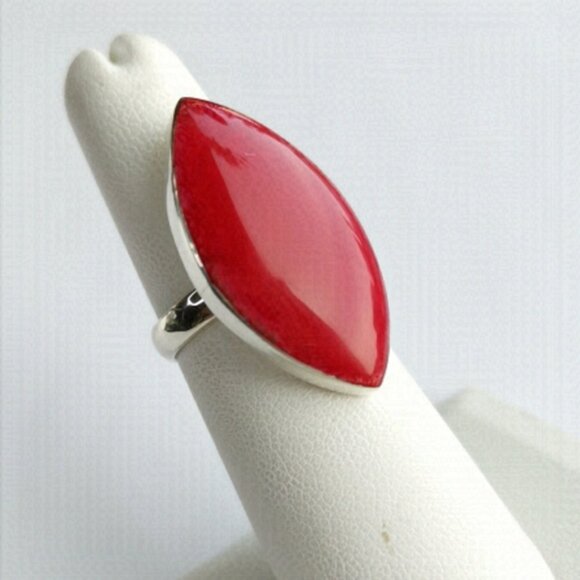NEW Red sponge coral geometric ring in sterling silver size 6 - Picture 1 of 8